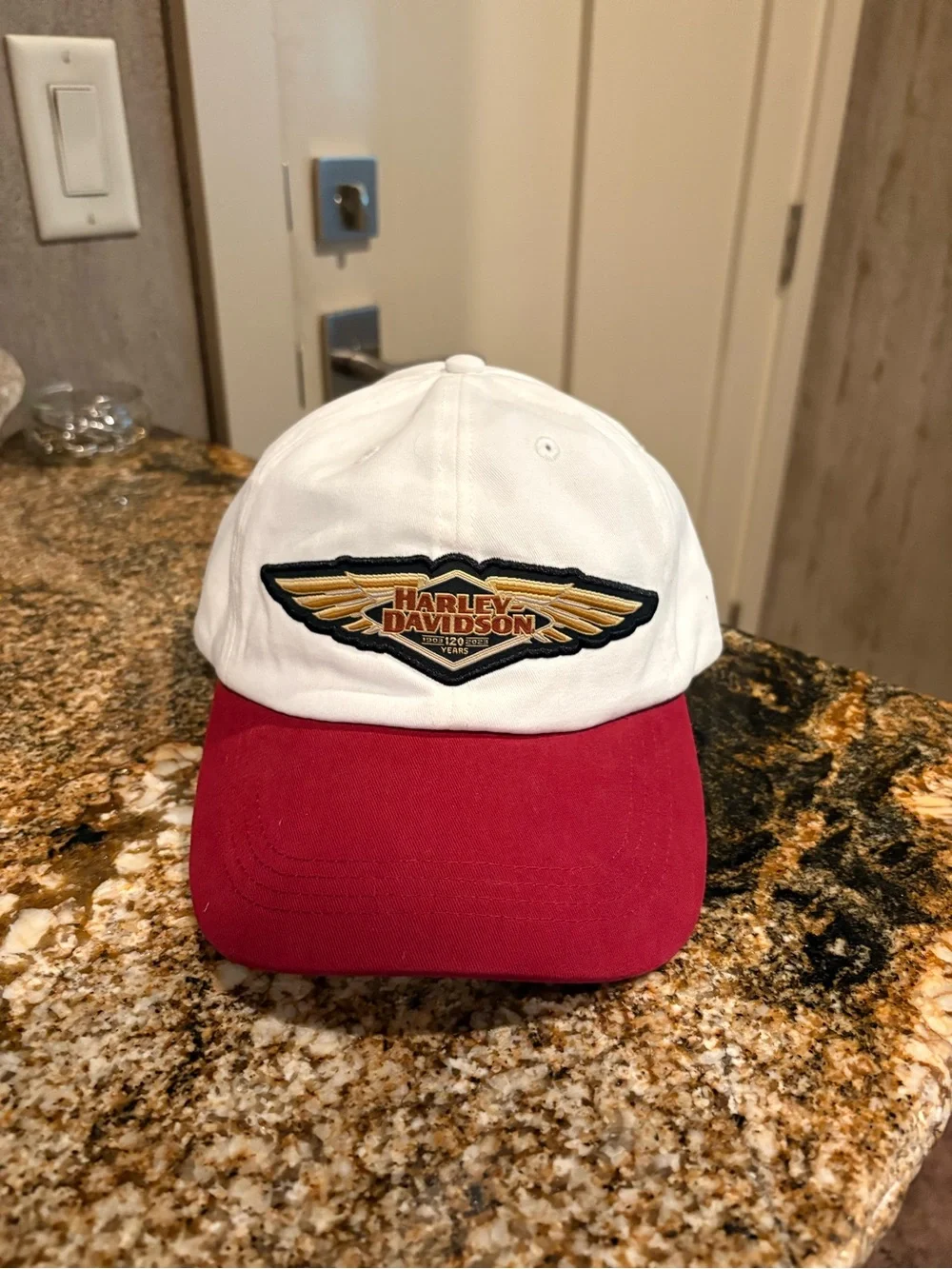Harley-Davidson White & Red Wing Logo Cap